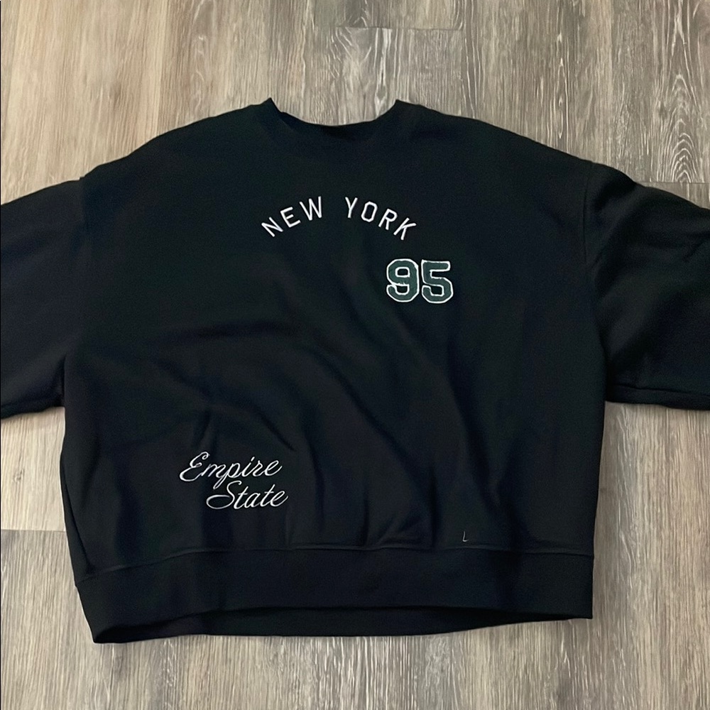 PacSun Black Crew Neck Sweater